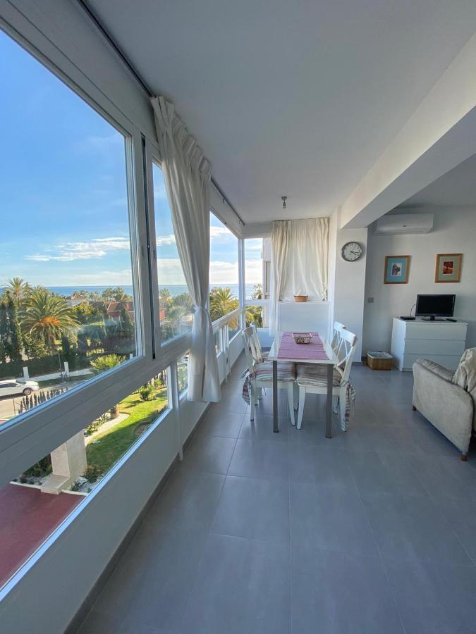 Marbella. Playa Alicate Apartamento