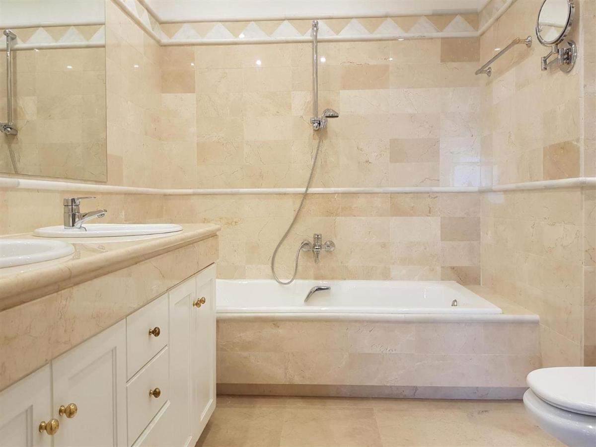 Apartamento Elviria Hills
