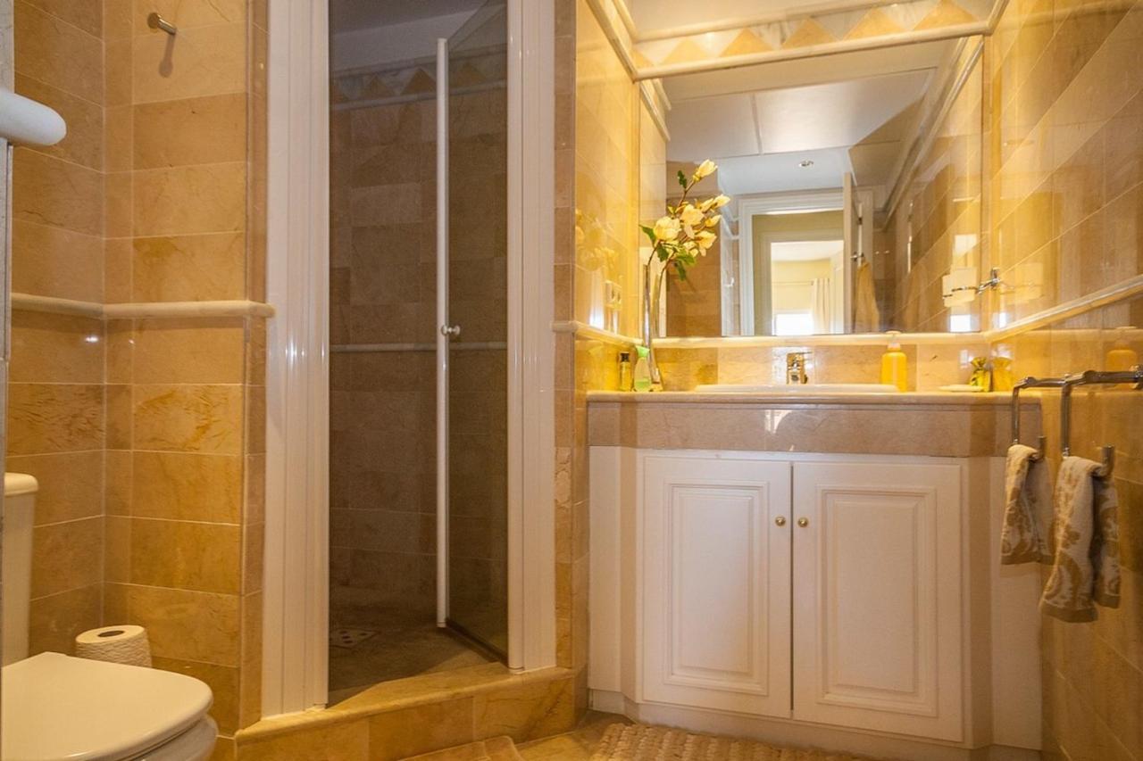 Elviria Hills Apartamento *