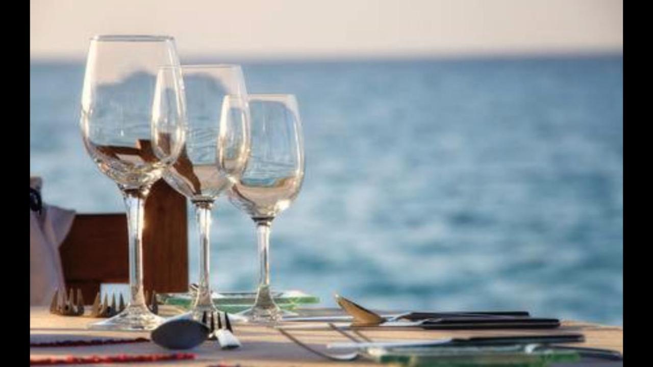 Alicate Beachfront - Luxury Apartment-2 Appartement