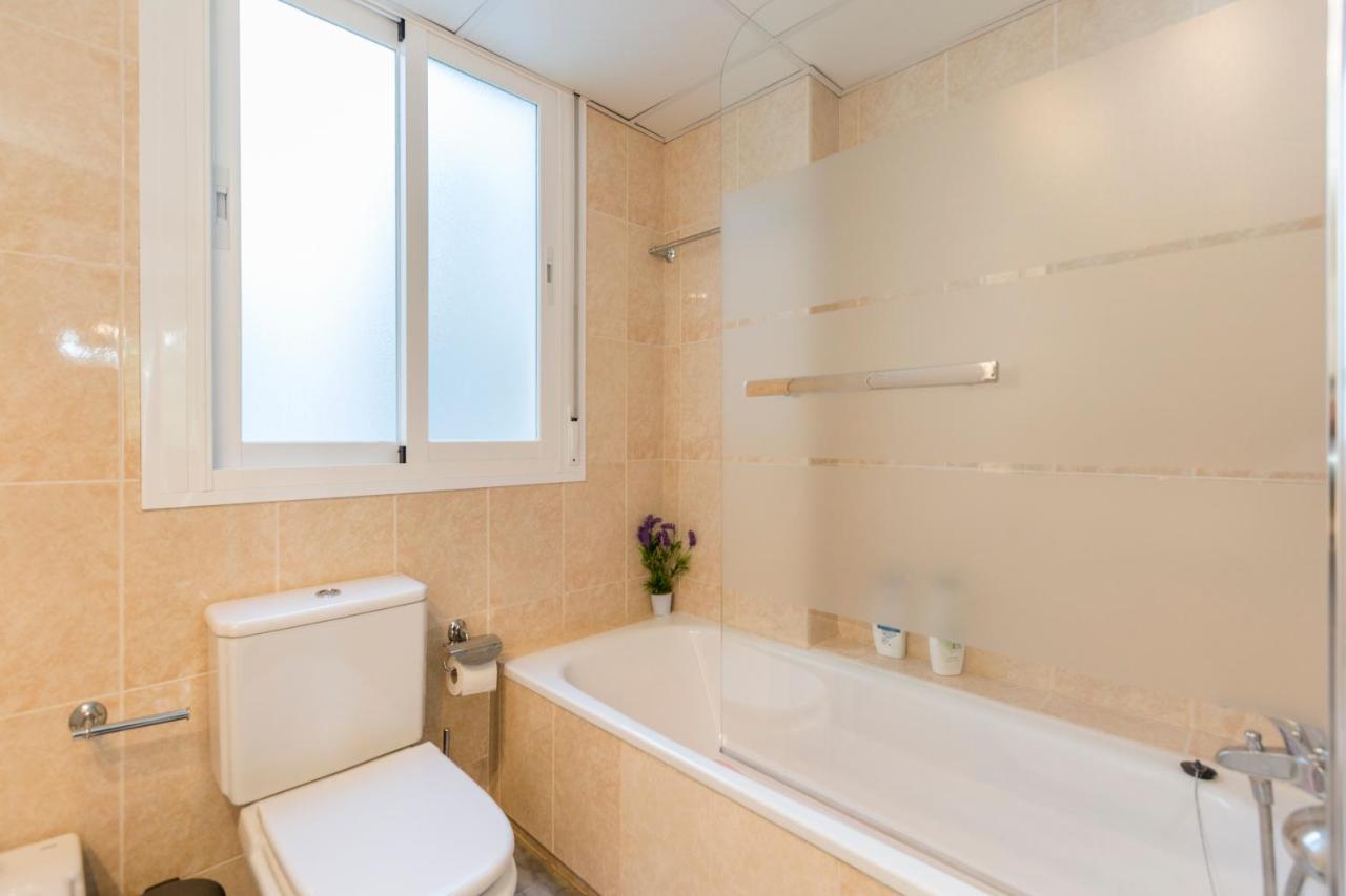 Apartment 4 Bedroom In Puerto Banus 150 Meters From The