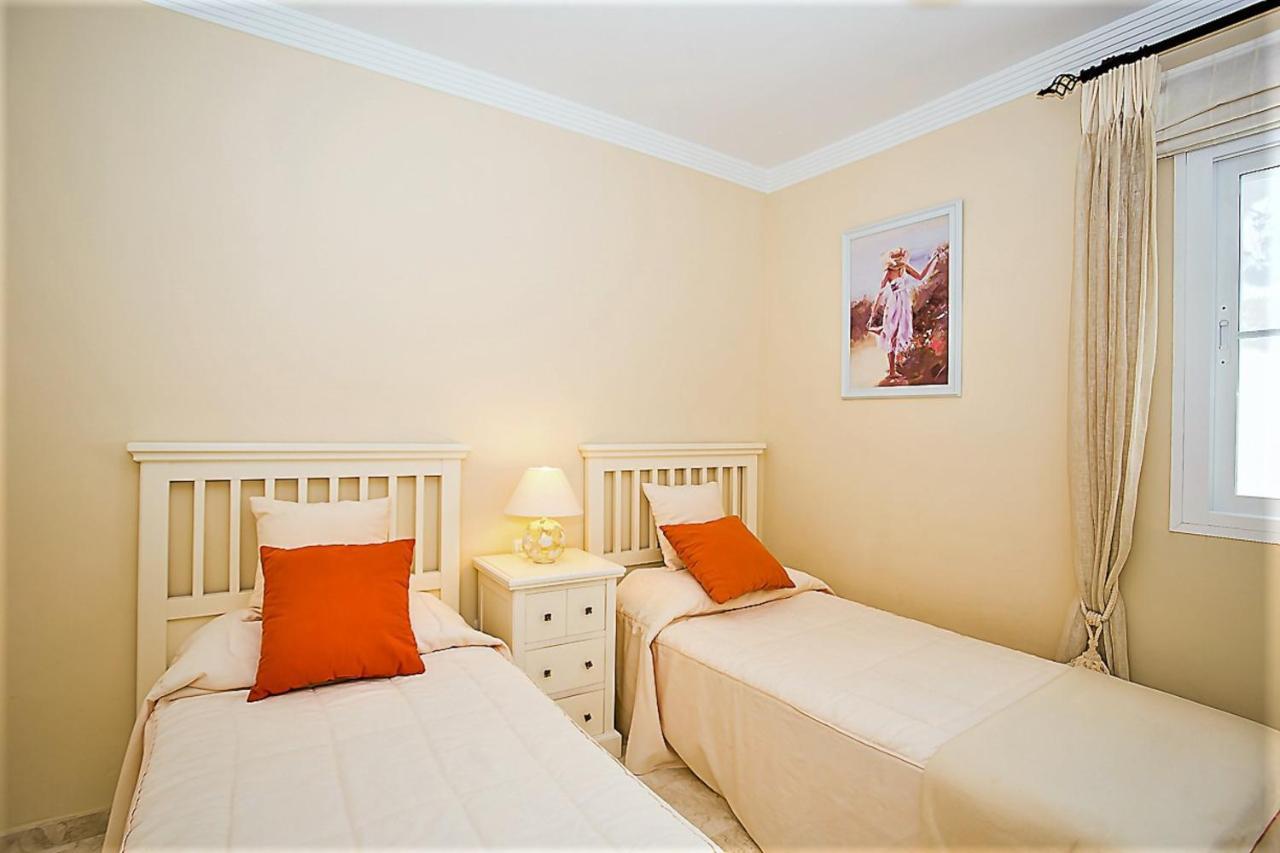 Apartment R5 Penthouse In Elviria Marbella