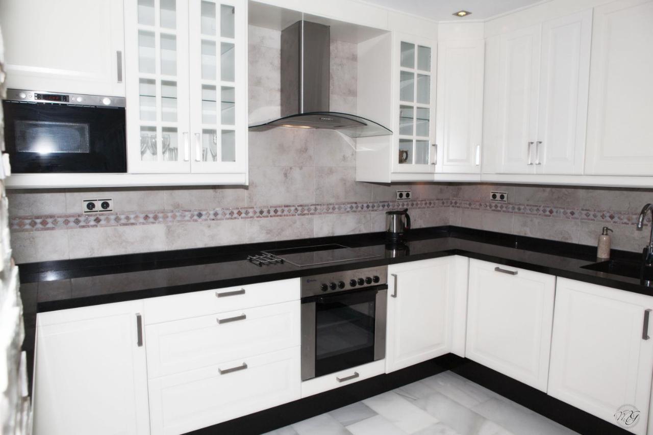 Luxury Puerto Banus Penthouse With Parking & Wi-fi Apartment