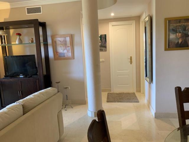 Golf & .apto 2 Bedroom Santa Maria Golf *