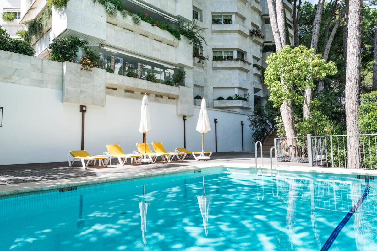 Apartment Beachfront With Sea View Marbella