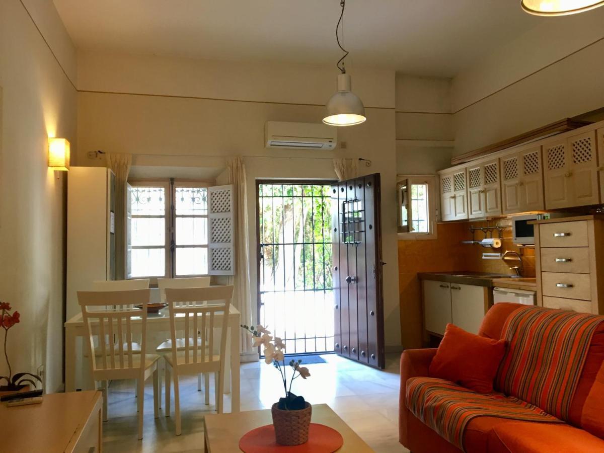 Lovely In Close To Puente Appartement