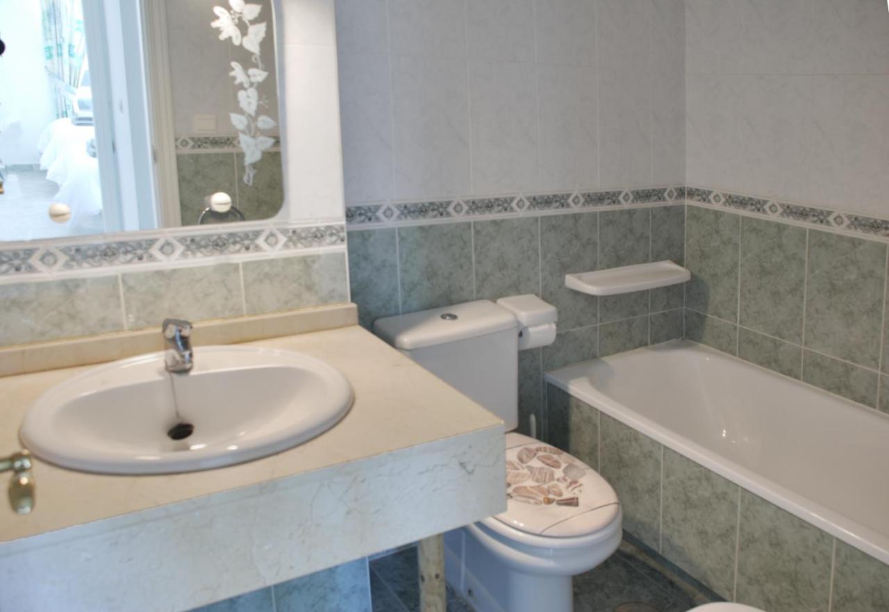 Great 2 Bedroom Near Puerto Banus Marbella