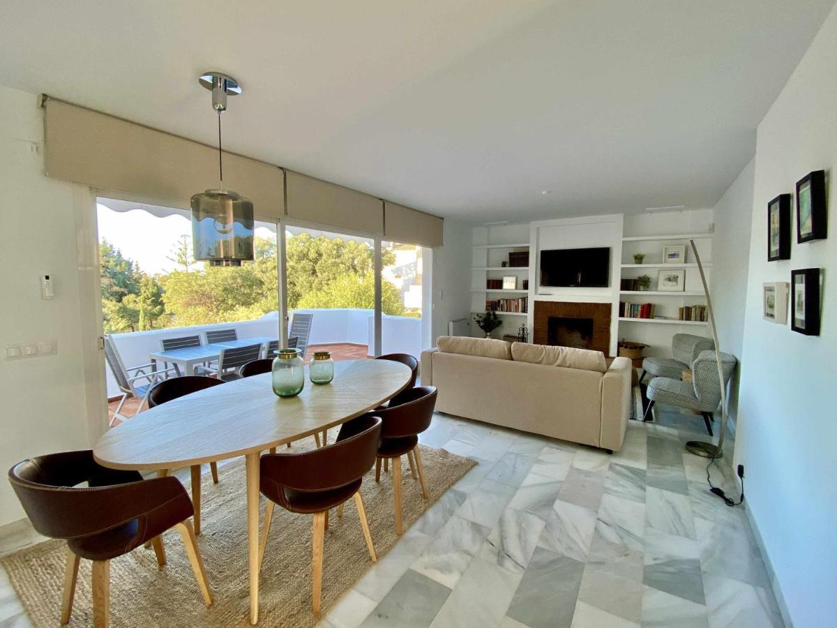 Luxury Apartm Brand Newswimming Poolgolf