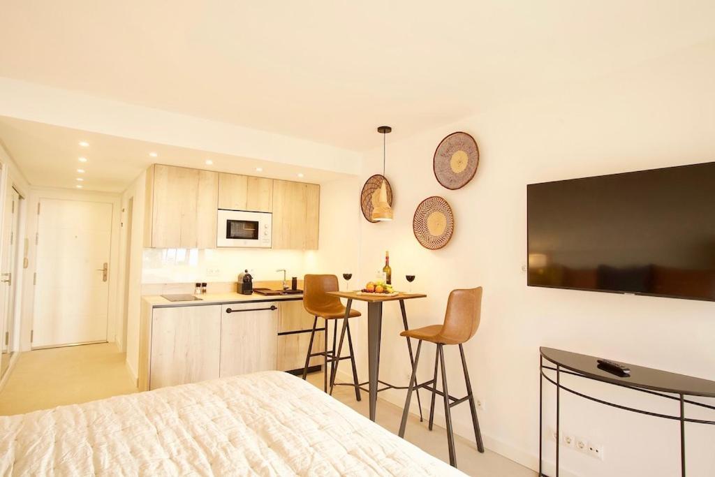 On Boulevard Apartment Marbella