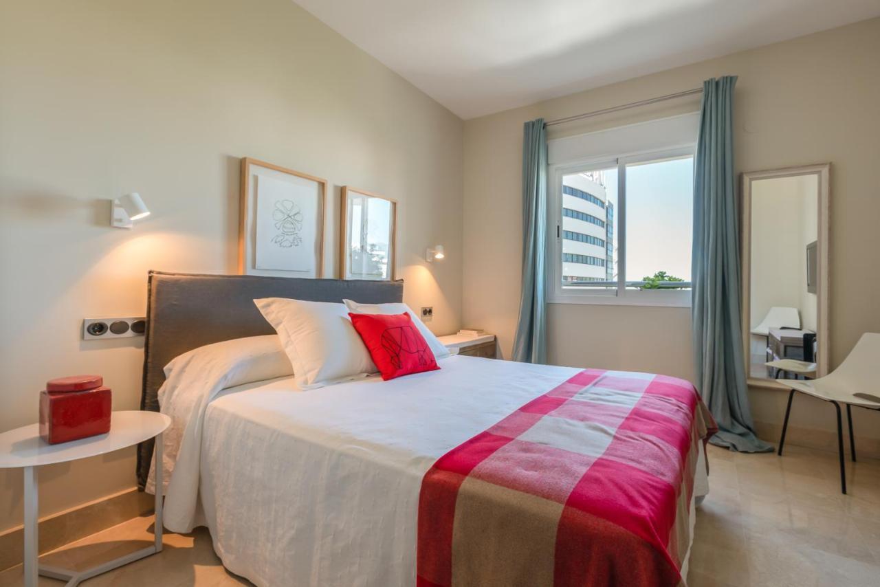 Exclusive 2 Beds On Promenade Apartment *
