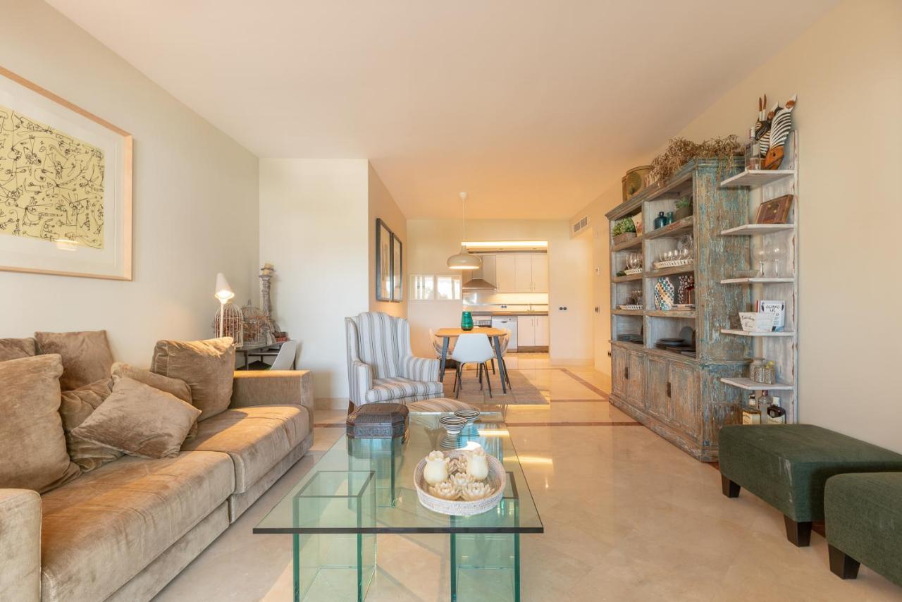 Exclusive 2 Beds On Promenade Apartment *