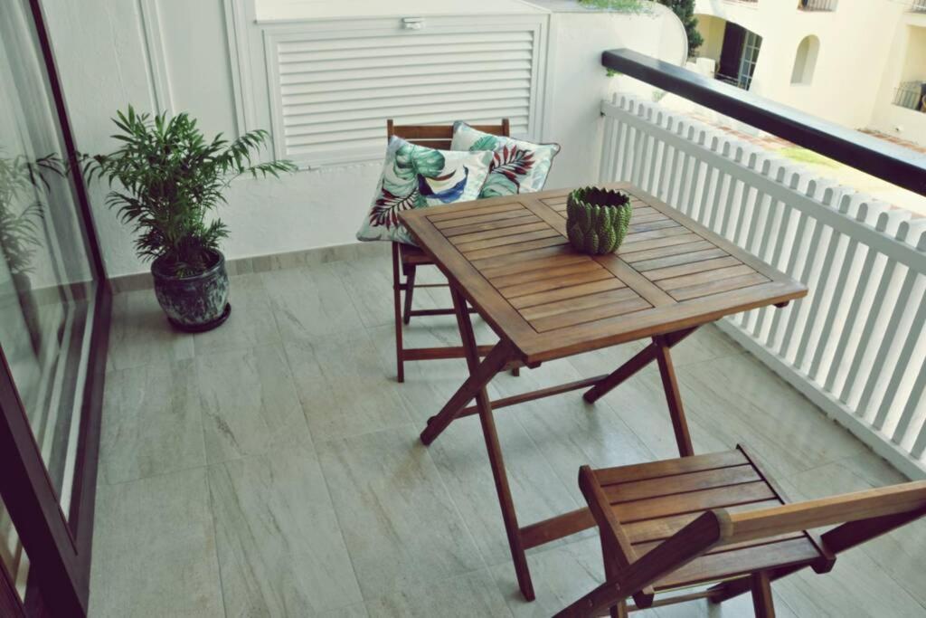 Apartamento Cerca De Puerto Banus Y La Playa Appartement