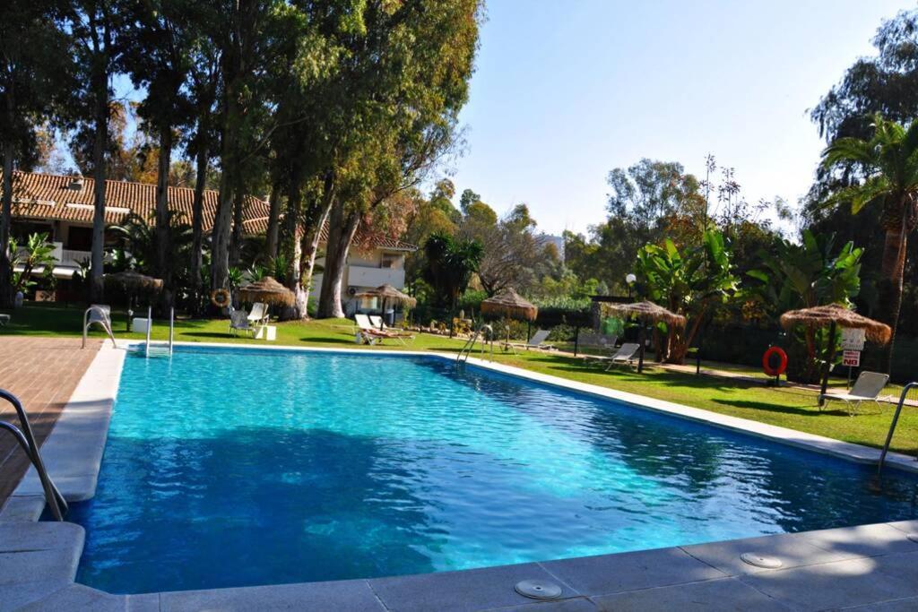 Apartamento Cerca De Puerto Banus Y La Playa Appartement