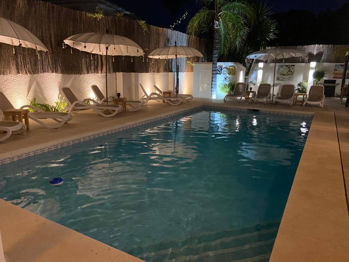 Casa Holandaluzas Near Beach, With Salt Water Pool And Private Parking Apartamento