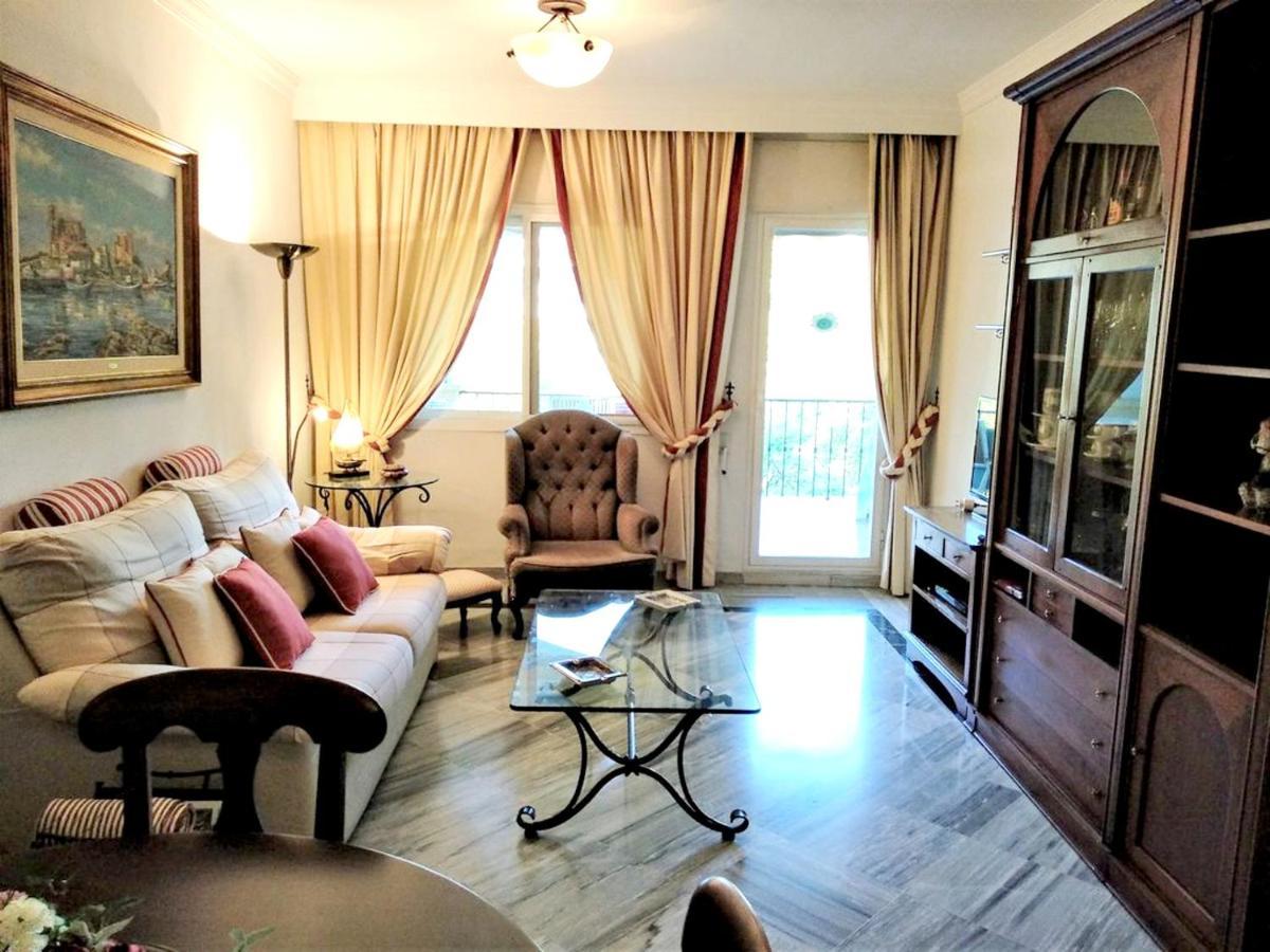Apartment With 2 Bedrooms In With Shared Pool Furnished Terrace And Wifi 300 M From The Beach Marbella