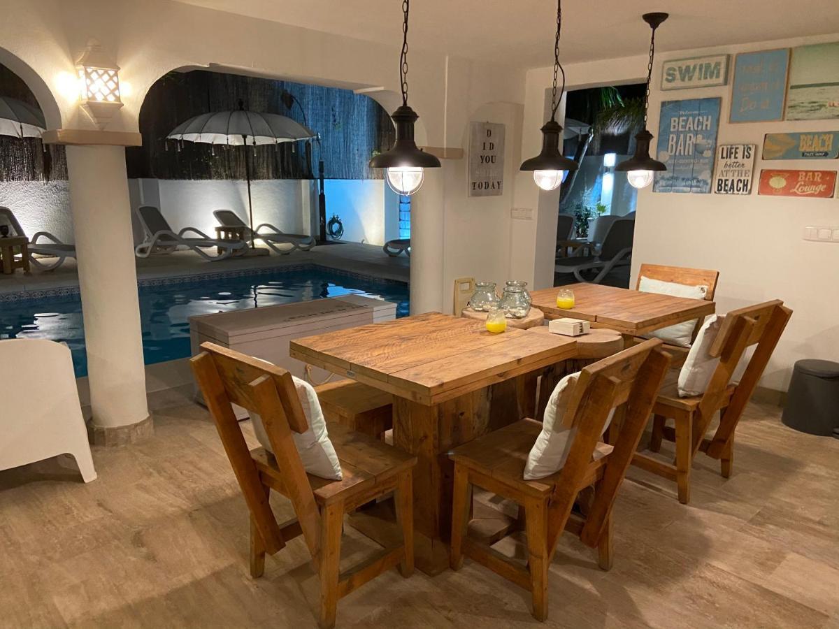 Casa Holandaluzas Near Beach, With Salt Water Pool And Private Parking