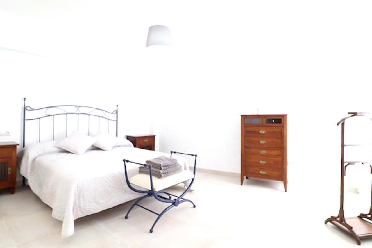 Apartment With 3 Bedrooms In With Wifi