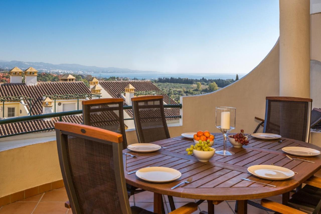Puerto Banus Senorio De Aloha 3 Bed With Seaviews Apartment
