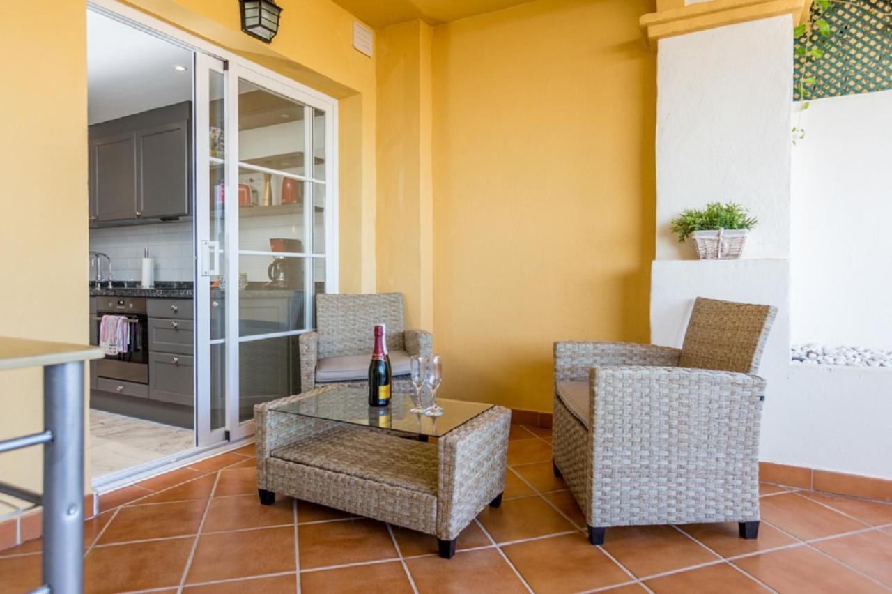 Puerto Banus Senorio De Aloha 3 Bed With Seaviews Apartment