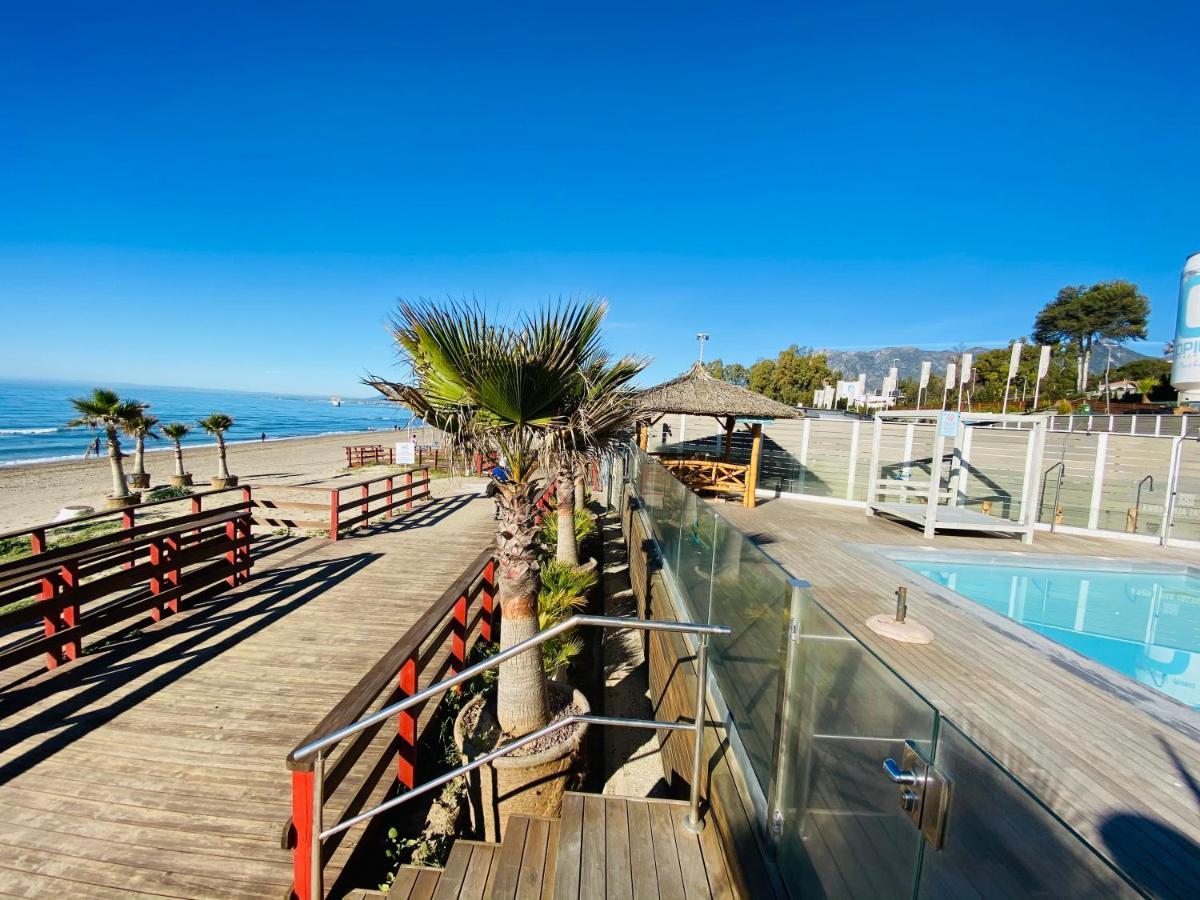 Apartments With Tropical Garden And Sea Water Pool Apartment *
