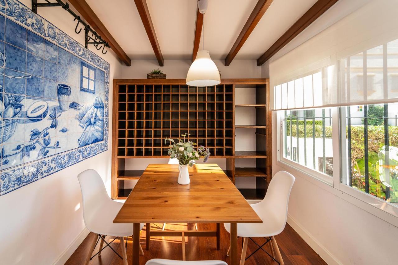 Holiday home Marbellamar Whispers Of Sun And Sea Breeze *