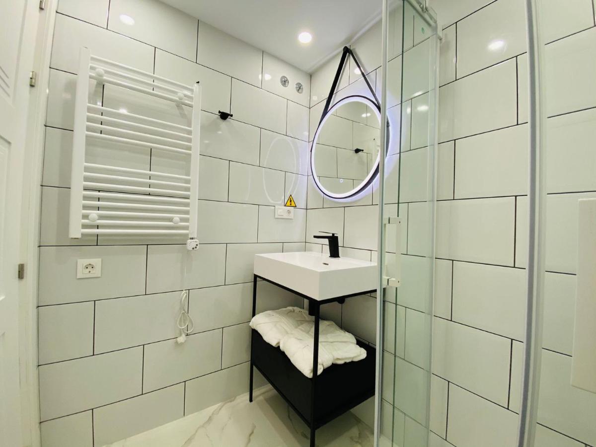 Studio-near The Beach, Bbq And Seawater Pool * Marbella