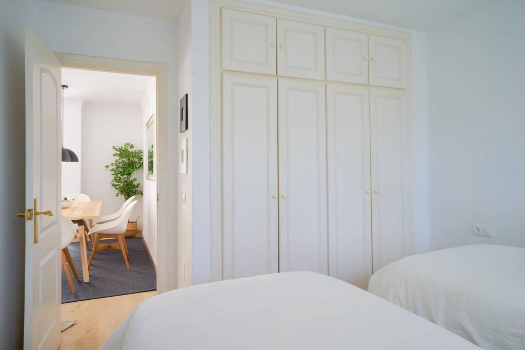 Beautiful -direct Access To The Apartment Marbella