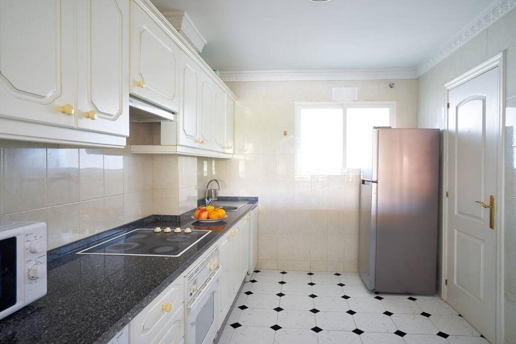 Beautiful -direct Access To The Marbella