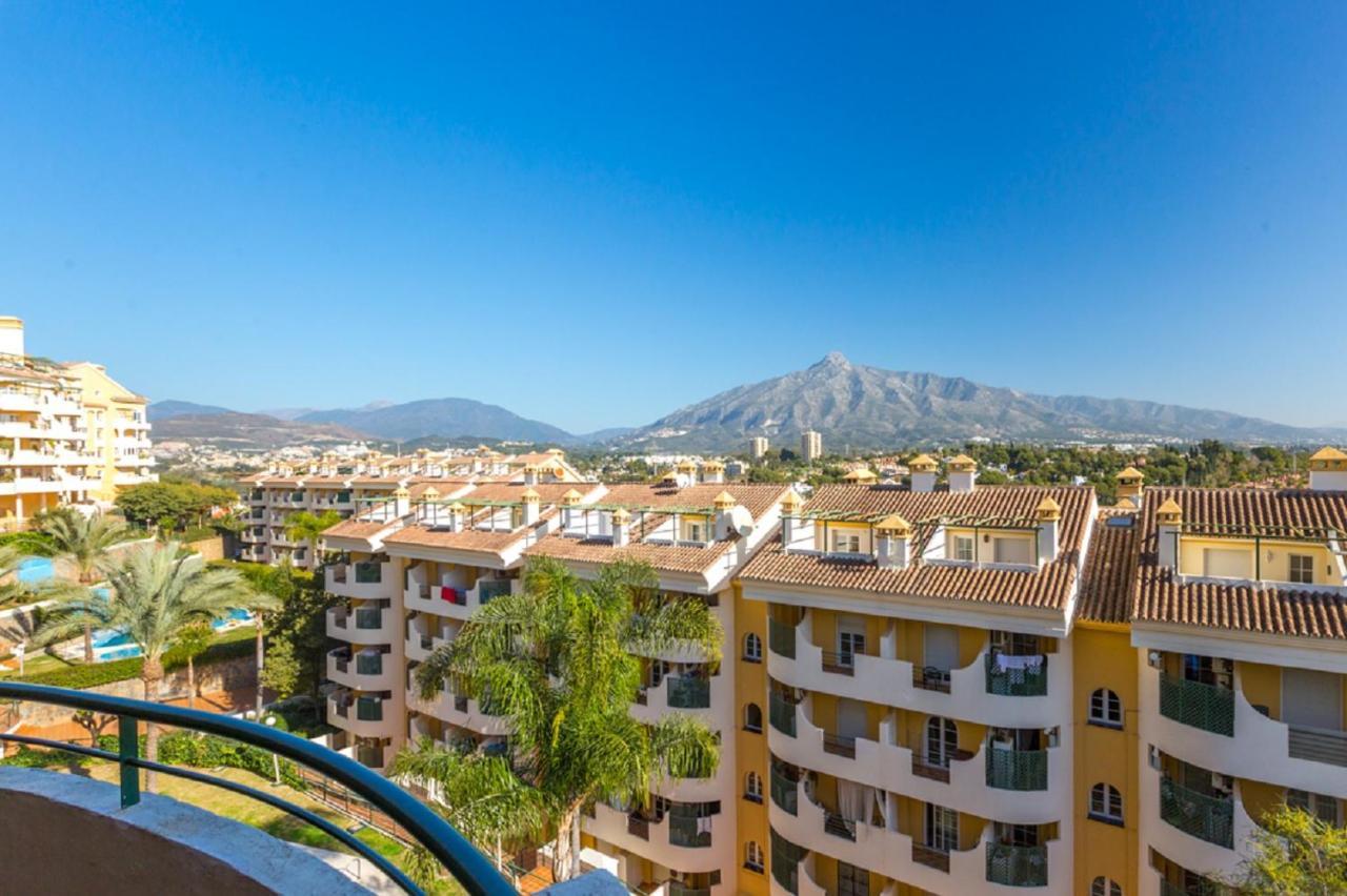 Puerto Banus Senorio De Aloha 3 Bed With Seaviews