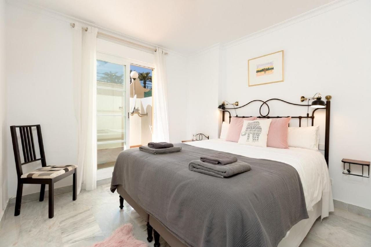 Puerto Banus Senorio De Aloha 3 Bed With Seaviews Apartment