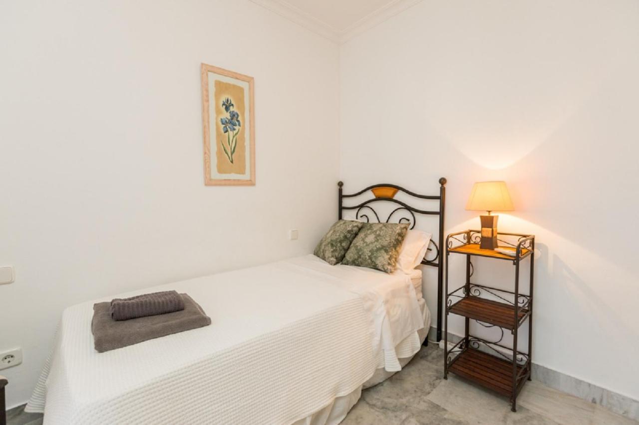Puerto Banus Senorio De Aloha 3 Bed With Seaviews * Marbella
