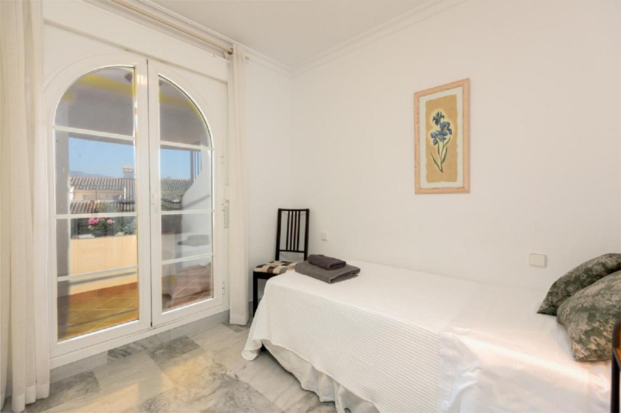 Puerto Banus Senorio De Aloha 3 Bed With Seaviews Marbella