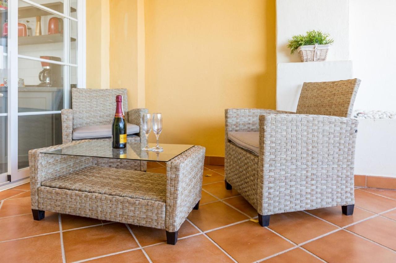 Puerto Banus Senorio De Aloha 3 Bed With Seaviews
