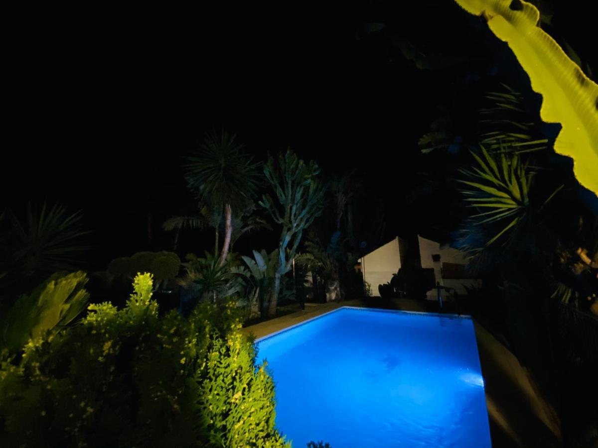 Apartment Studio-near The Beach, Bbq And Seawater Pool *