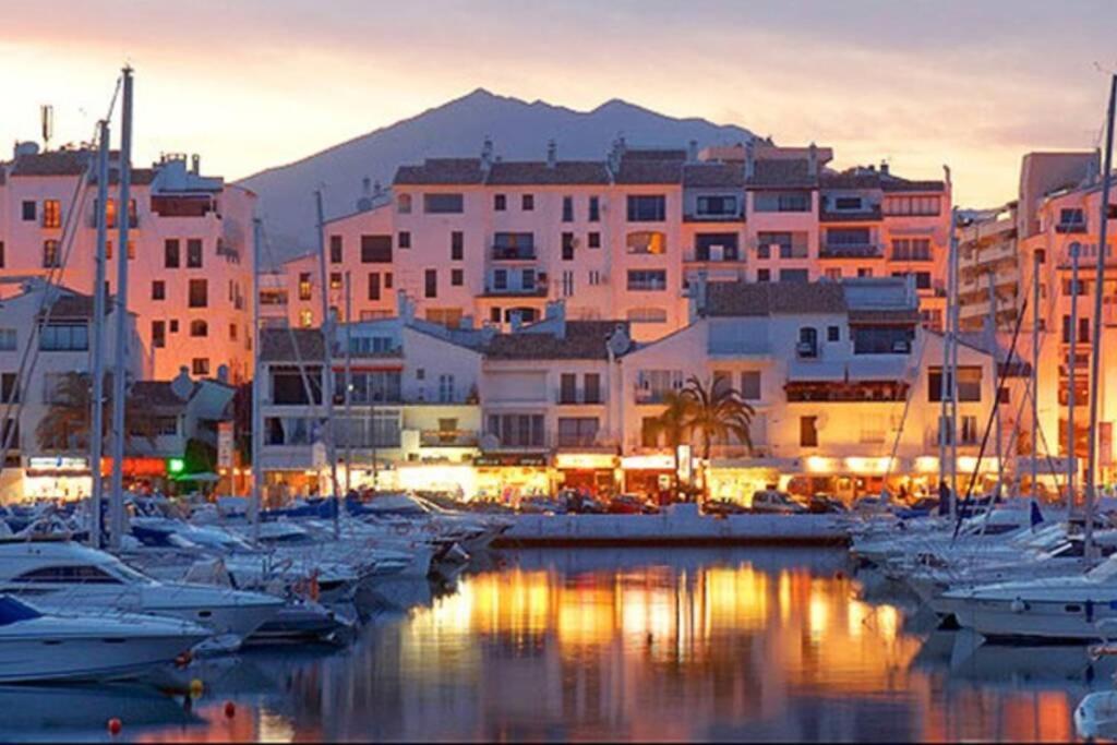 Puerto Banus Beach/alcazaba Marbella