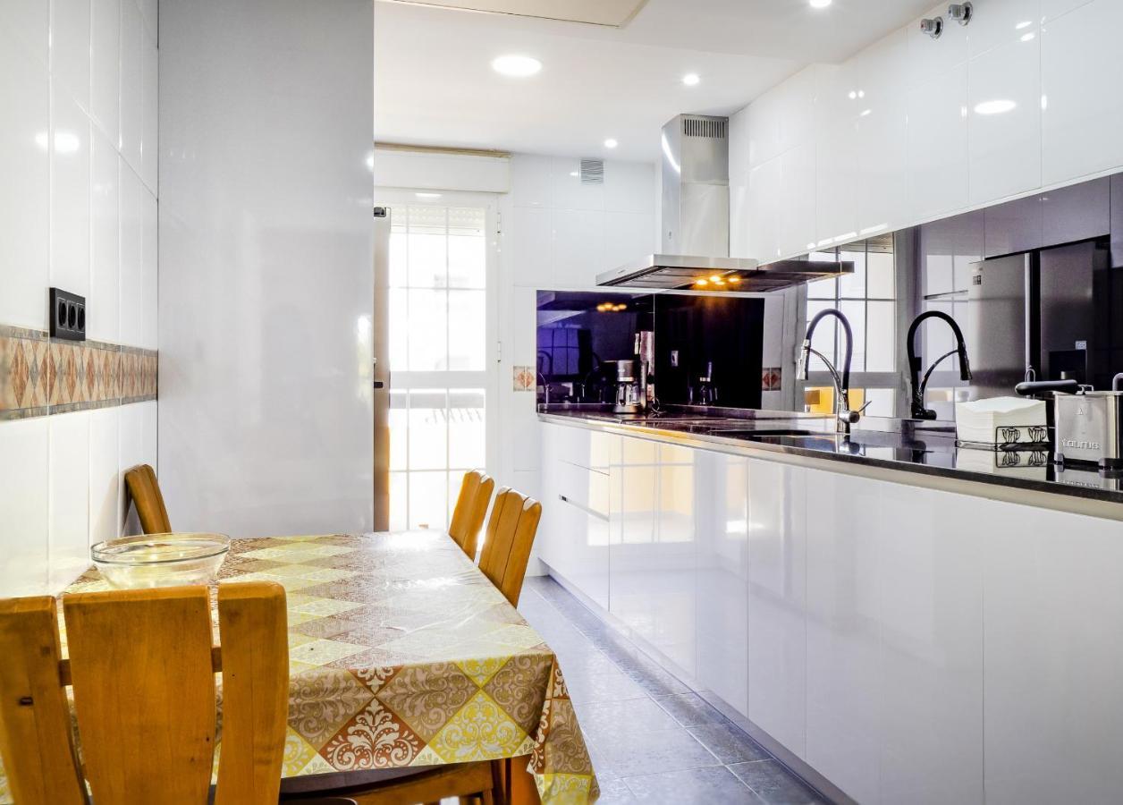 Cubo's Apartamento 1/a Arenas De Apartment *