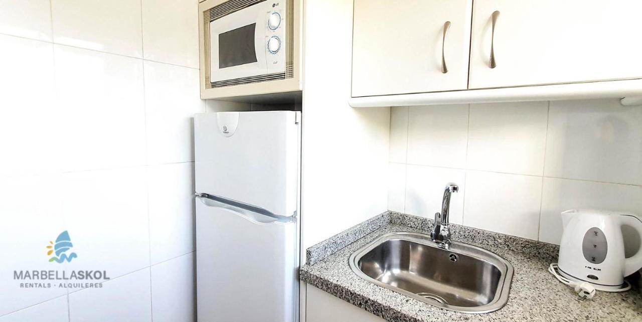 Skol 203. One Bedroom In Edificio Skol Building Apartment