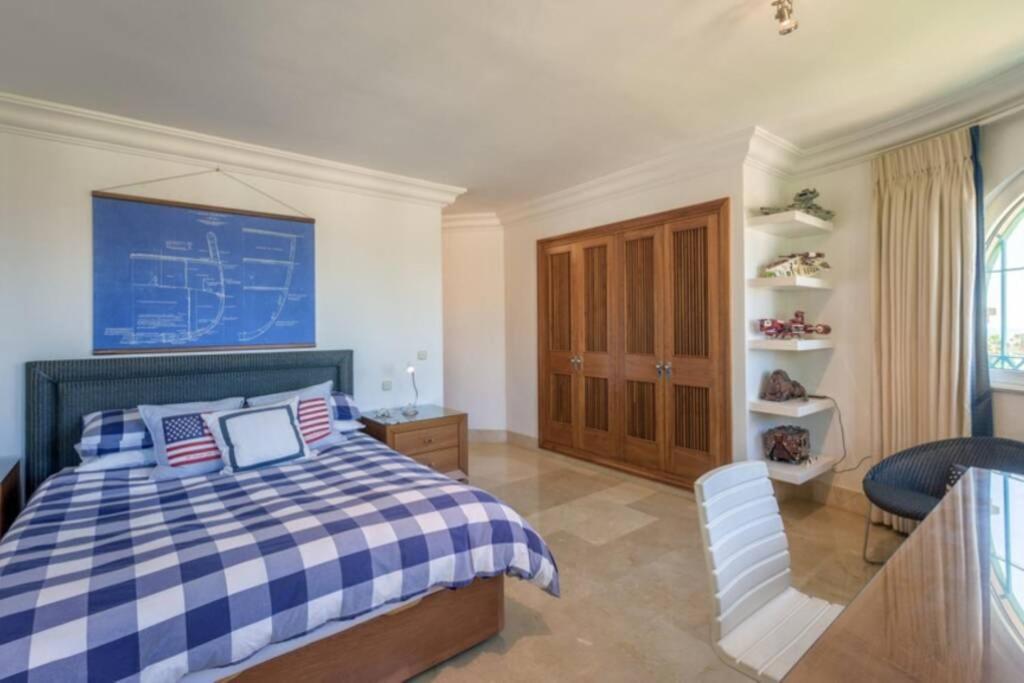 Villa Palatial In Hacienda Chapas,