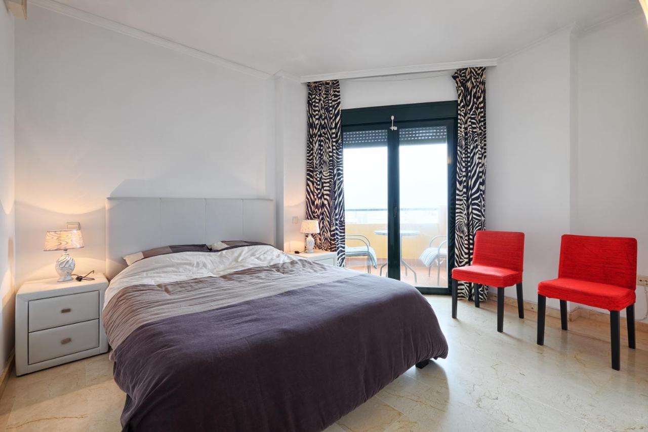 Apartment And Town Centre At Your Doorstep Marbella
