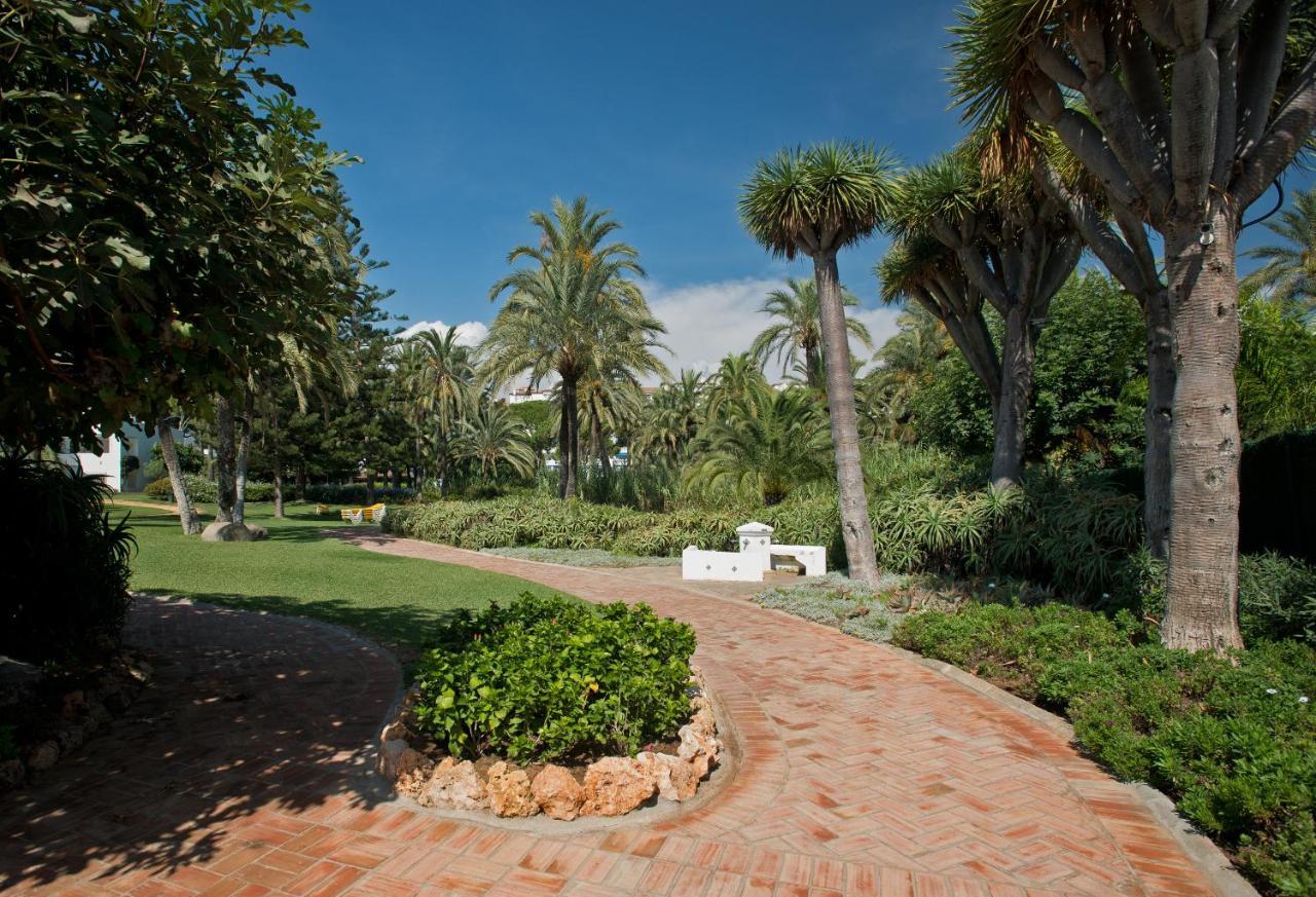 Beachfront Puerto Banus Apartment Marbella
