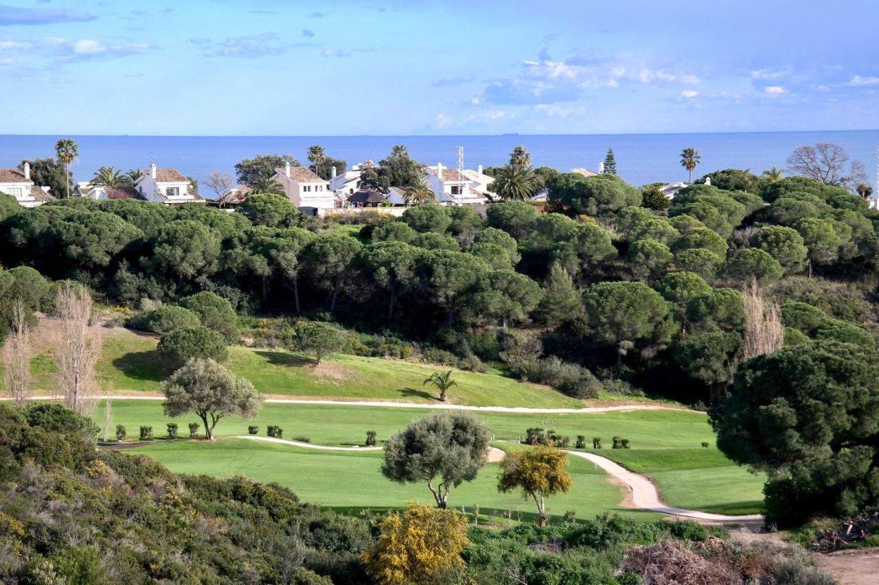 Luxurious Vacational With 3 Bedrooms And Pool At Cabopino Golf By Solrentspain Apartment *