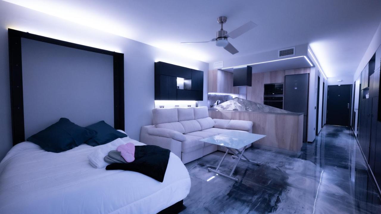 La Farola - Luxury Domotic Flat In Puerto Deportivo Appartement