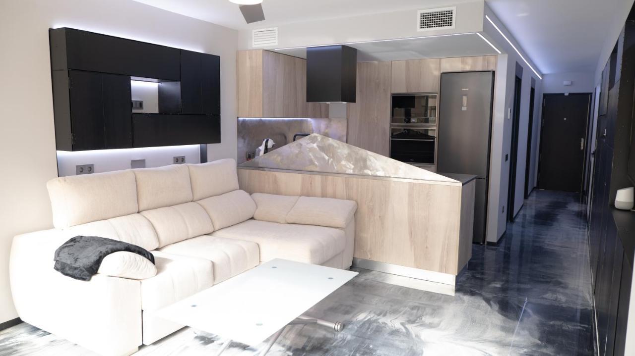 Appartement La Farola - Luxury Domotic Flat In Puerto Deportivo