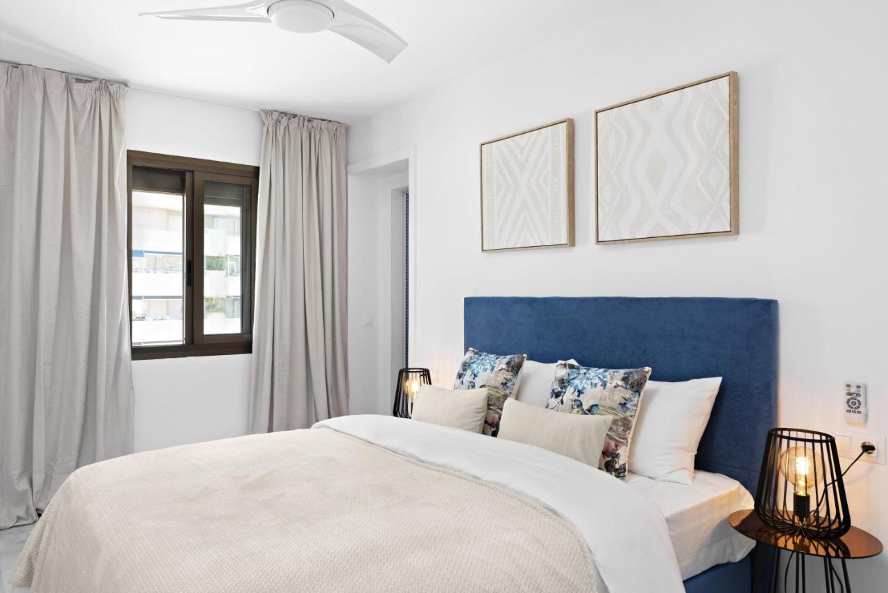 Two Bedroom In Puerto Banus With Terrace Marbella