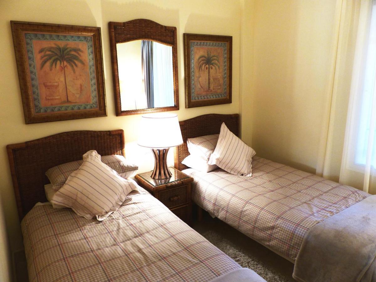 New Listing - Luxury 2 Bedroom Apartment, Immaculate Condition, In Elviria Near Apartment