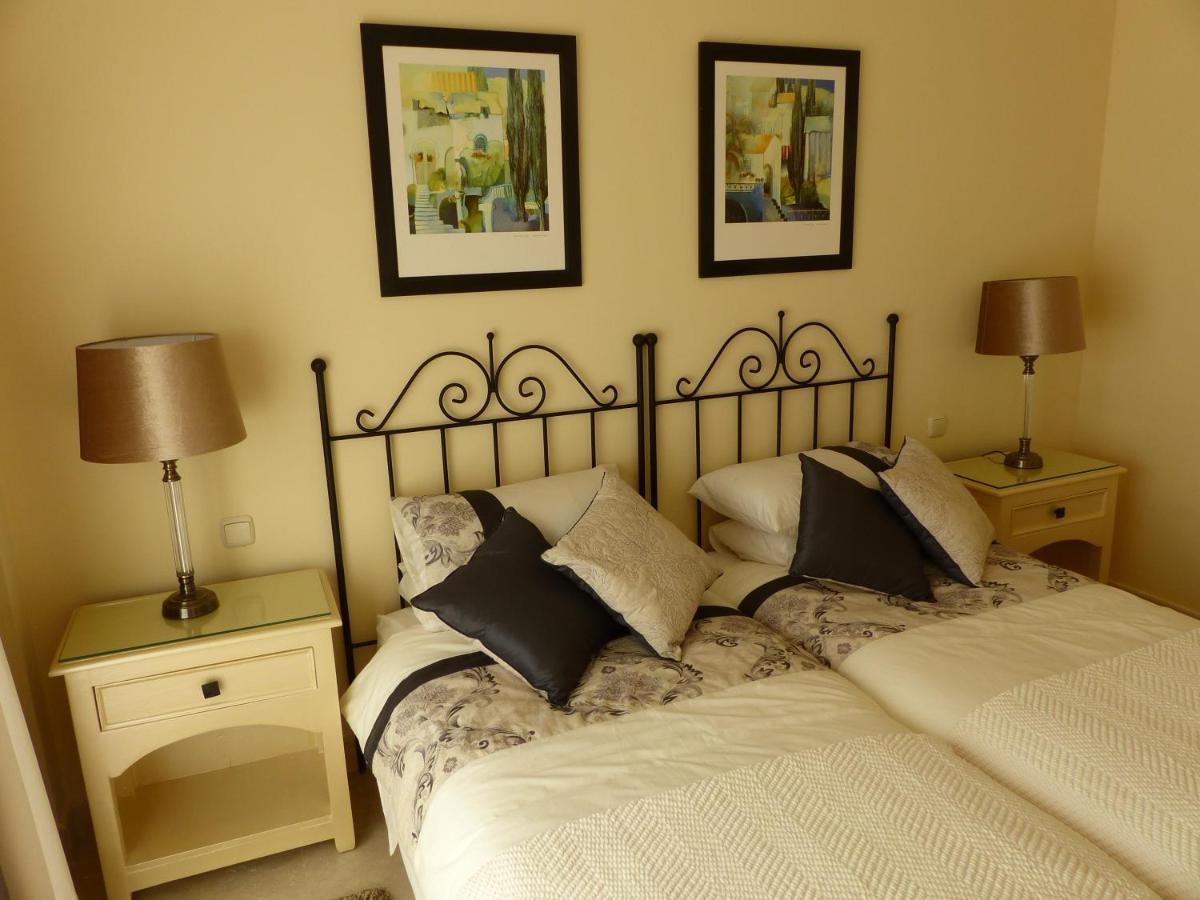 New Listing - Luxury 2 Bedroom Apartment, Immaculate Condition, In Elviria Near Apartment Marbella