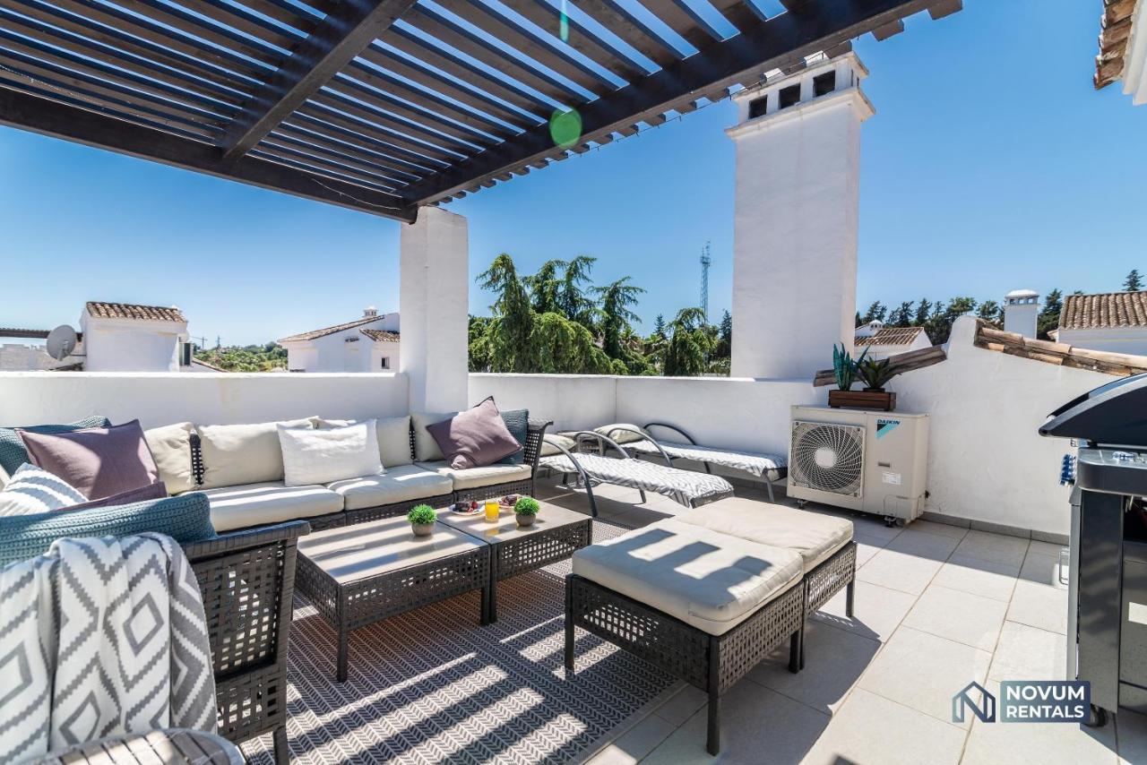 Modern 2 Bedroom Penthouse W/ Terrace, Pool & Bbq Apartment Marbella