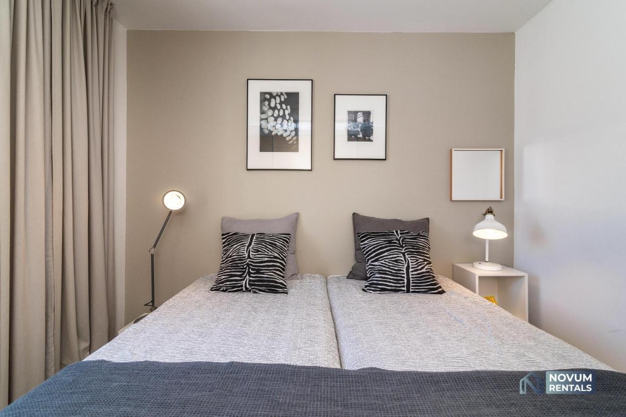 Modern 2 Bedroom Penthouse W/ Terrace, Pool & Bbq Apartment