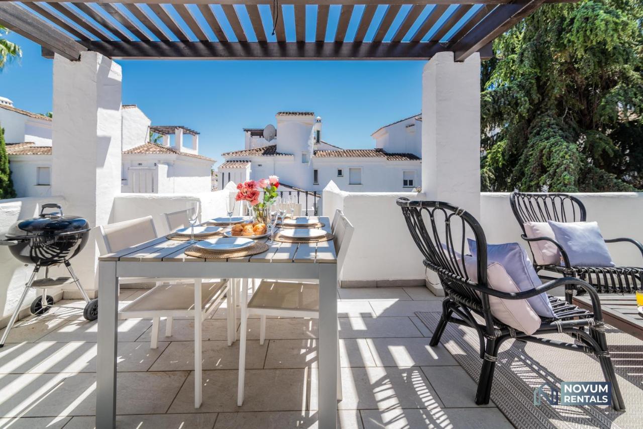Modern 2 Bedroom Penthouse W/ Terrace, Pool & Bbq