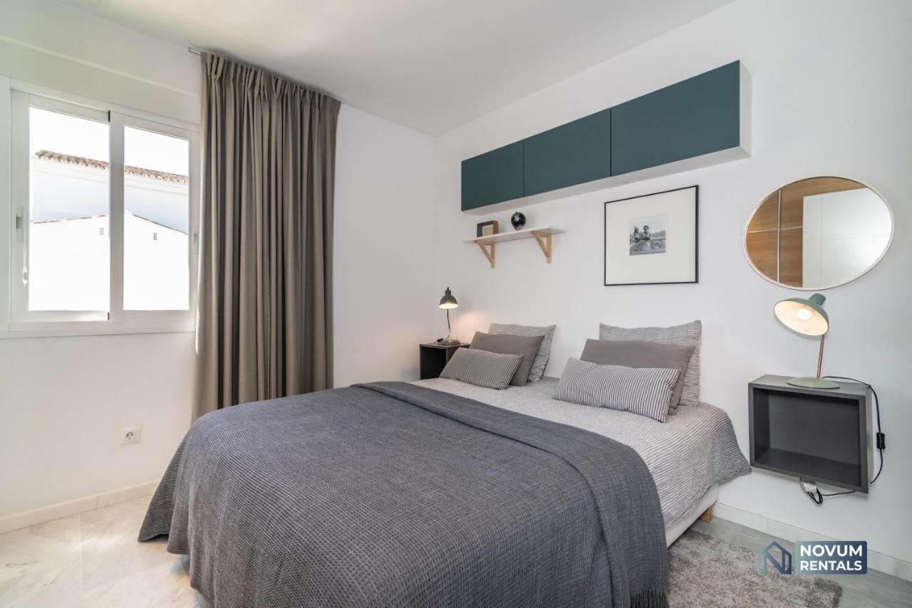 Apartment Modern 2 Bedroom Penthouse W/ Terrace, Pool & Bbq *